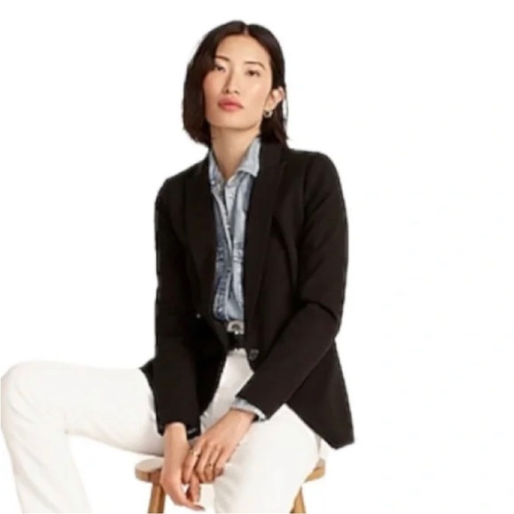 J.Crew | Black Three Button Blazer, Career Wear, Professional, Acadamia - Picture 1 of 7